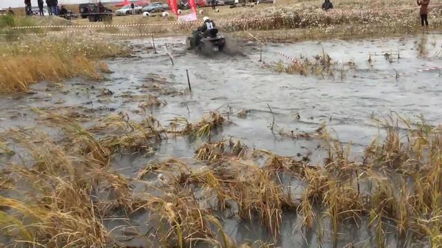 Гонки на квадроциклах, Мощь, грязь, адреналин 2015 смотреть онлайн