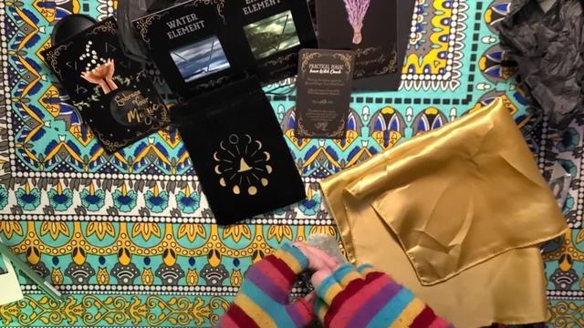 UnBoxing Practical Magic Inner Witch Oracle смотреть онлайн