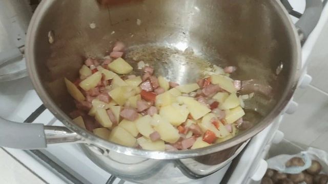 еда студента,студенческий суп быстро и просто смотреть онлайн