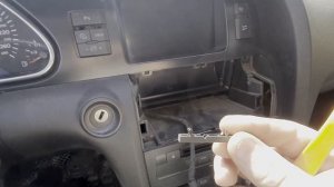Снятие панели приборов ауди Q7 4L