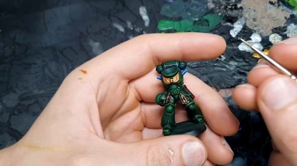 How to paint DARK ANGELS - Space Marine Painting Tutorial