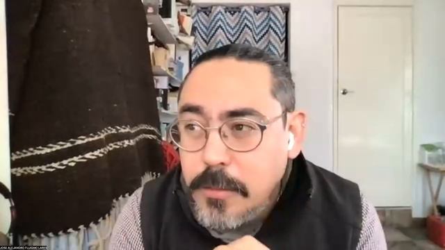 La teoría de la ficción como Bolsa transportadora смотреть онлайн
