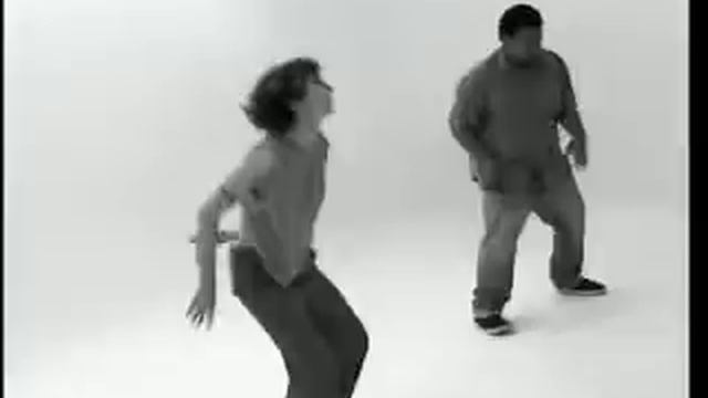 Najwa Nimri y Carlos Jean(Najwajean)Mind your head смотреть онлайн