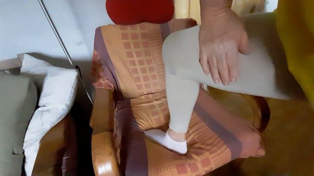 Массаж при болях в мышцах ног.#backpainhelpp смотреть онлайн