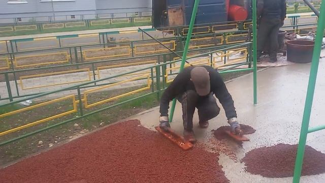 www.rezinovoe-pokritie.ru Резиновое покрытие из резиновой крошки. смотреть онлайн