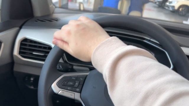 New Volkswagen Tacqua in-depth Walkaround смотреть онлайн