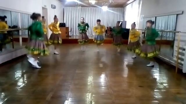 Круговая пляска смотреть онлайн