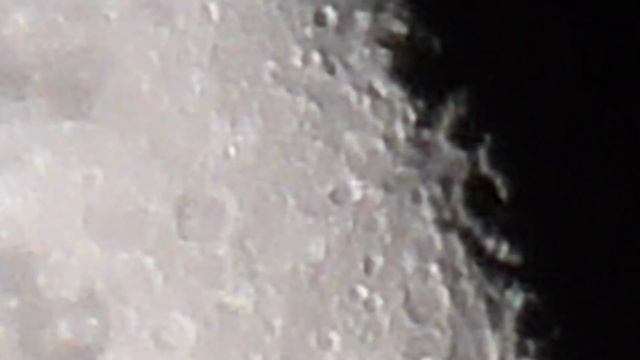 Panasonic V210 Full HD