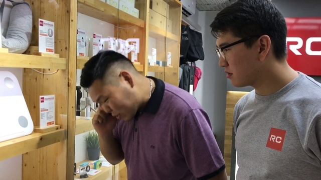 Робот-пылесос Xiaomi Roborock Sweep One смотреть онлайн