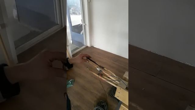 точечная сварка своими руками , для изготовления кормушек для кроликов смотреть онлайн