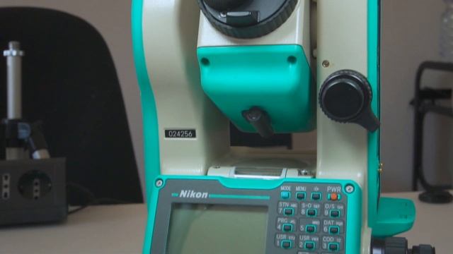 NIKON VS. TRIMBLE - STAZIONI TOTALI MECCANICHE A CONFRONTO смотреть онлайн