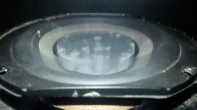 4" Samsung Subwoofer Flexy Bass Test! (Aqua Drop Pt.2) смотреть онлайн
