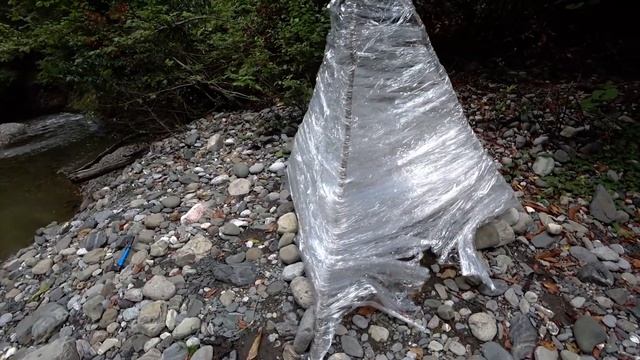 Сделал походную баню. Баня из Стрейч - плёнки. Домашние колбаски на костре смотреть онлайн