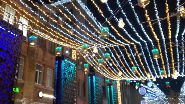 Днепр центр города новогодние огни города смотреть онлайн