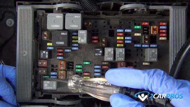 Rear Defroster Fuse Replacement смотреть онлайн