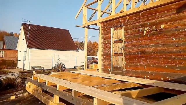 Каркасник вокруг старой дачи смотреть онлайн