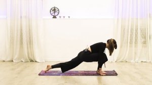 Йога после родов  (практика асан  для восстановления после родов). Валерия Васильева.