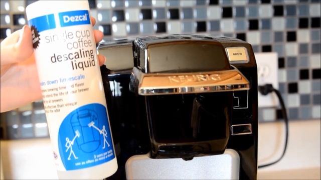 How to Clean Keurig Coffee Maker || Keurig K10 Mini Plus смотреть онлайн