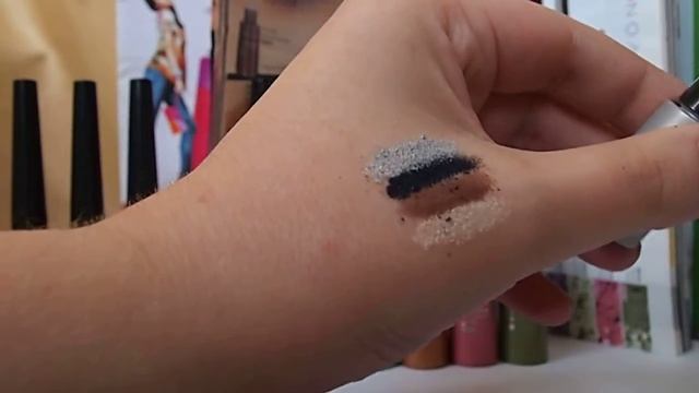 Рассыпчатые блестящие тени от Avon 1 смотреть онлайн