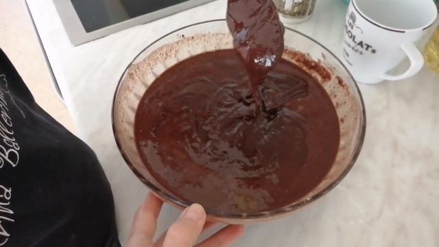 Шоколадный пирог от Софии без яиц и молока. смотреть онлайн