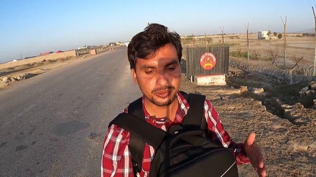 Iran - Pakistan Border Crossing | Travel From Pakistan To Iran By Road | Solo Travel смотреть онлайн