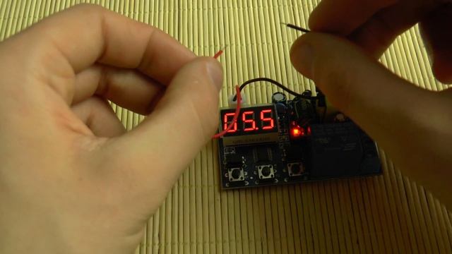 Реле Времени со встроенным блоком питания 220V и режимами смотреть онлайн