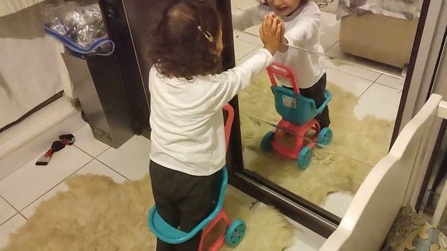 KIŞKIRTMAAA SEMOŞ KISKANÇLIK KRİZİNE GİRDİ BEBEĞİNİ KISKANDI YATAGINDA YATIRMADI BU VİDEO KAÇMAZ ▪️ смотреть онлайн