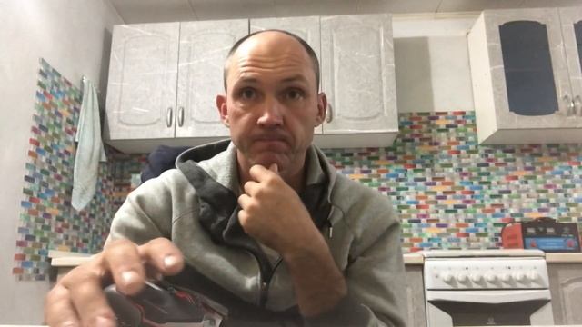 Makita Набор аккумуляторный электроинструмента 5В1 / NANWEI Шуруповерт для ледобура с и шнеком 180 смотреть онлайн