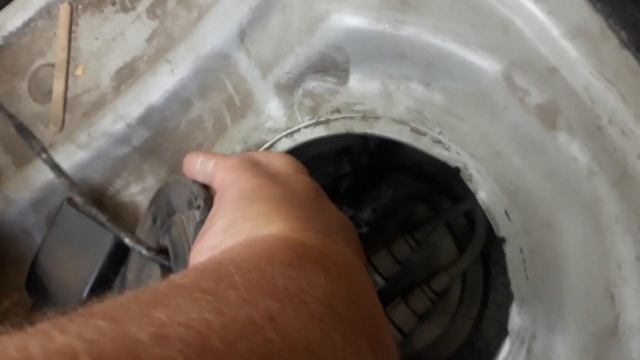 Где находиться бензонасос смотреть онлайн