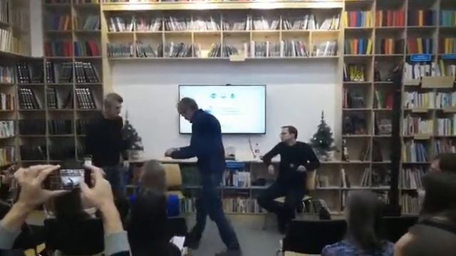 "Штормовое предупреждение". Встреча с писателем Андреем Рубановым во Владивостоке, библ БУК, 4.12.1 смотреть онлайн