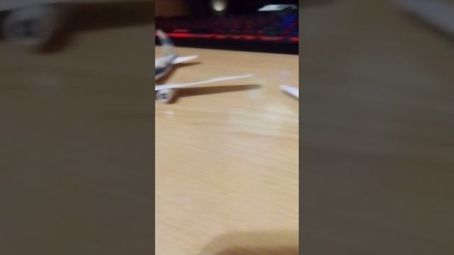 модели самолётов из бумаги смотреть онлайн
