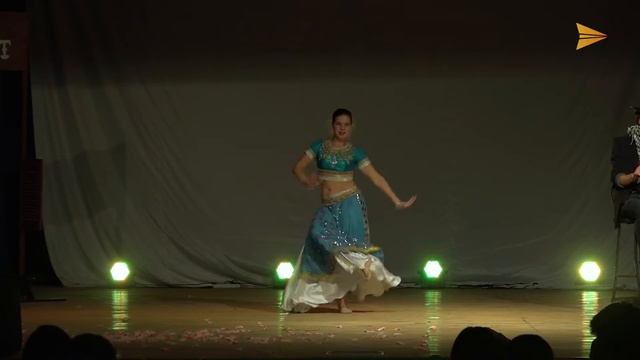 Елизавета Зубарева - Индийский танец / Фестиваль первокурсников "Взлёт!": АВИЭТ // 31.10.2016 смотреть онлайн