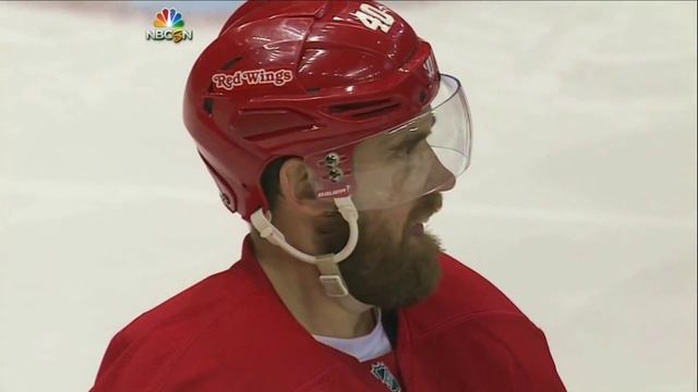 Brad Marchand and Pierre McGuire get confused by Henrik Zetterberg смотреть онлайн