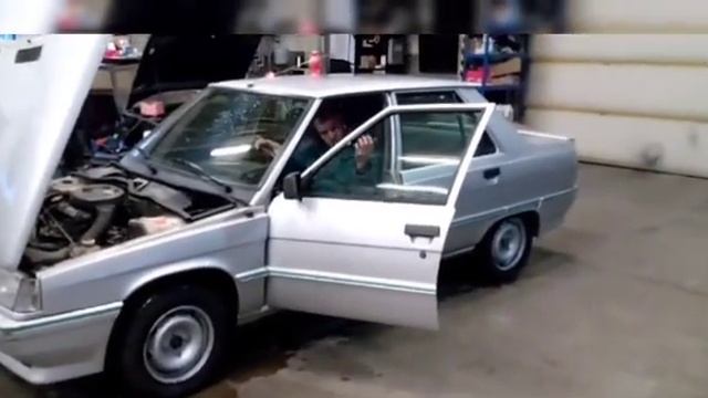 Renault R9 1.7 Spring edition смотреть онлайн