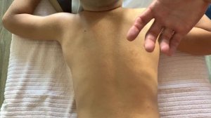 Детский общеукрепляющий массаж (Спина, Трапецевидные мышцы, Руки)