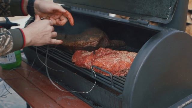 Готовим брискет по-техасски - 16 часов в смокере? смотреть онлайн