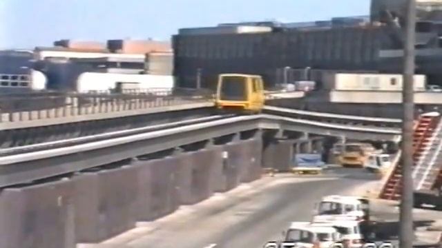 Heathrow Airport & flight from Gatwick 1989 смотреть онлайн