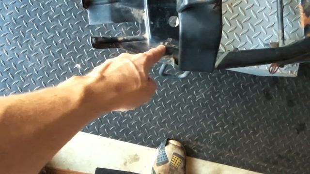 Fake Ruckus Build pt 2 [Chopping and Welding] смотреть онлайн