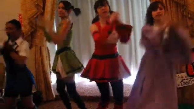 【ichiP!】 Lucky☆Star OP - Motteke! Serafuku (at Katsucon 2008's Artist Alley) смотреть онлайн