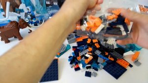 Лего  набор Арктика. Часть 1.  Собираем БОЛЬШОЙ Мир Лего Арктика.