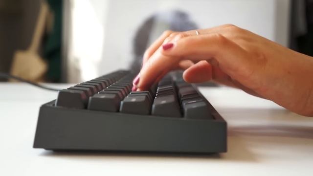 Leopold FC660C (Topre Switch) Typing Sound смотреть онлайн