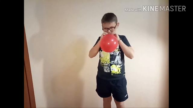 Меняем голос с помощью шарика смотреть онлайн