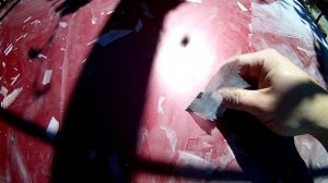 Как быстро снять с кузова старый, полезший лак.  Один из способов