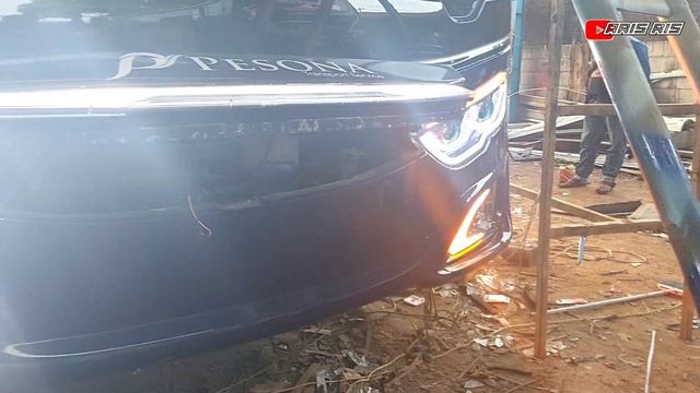 TOP MARKOTOP..Tampilan Bus New Singel Glass Mas Wahid Di Mjpm.. смотреть онлайн