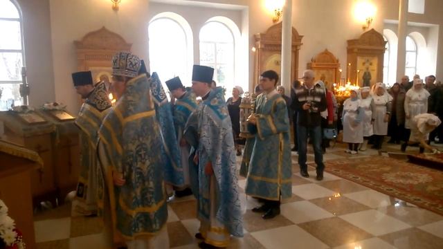 Престольный праздник храме Державной иконы Божией Матери г. Донецка смотреть онлайн