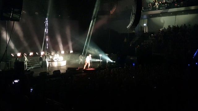 Lindemann - Golden Shower (10.2.2020, Prague, O2 Universum)