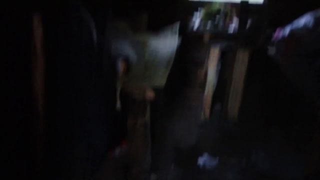 #Тайга #Медведь #Изба ШОК! Бурый медведь вынес избу в тайге Поход в тайгу Фотоловушка Сибирь ХМАО