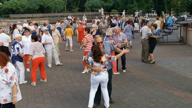 Добавим Тепла И Настроения В Осень! смотреть онлайн