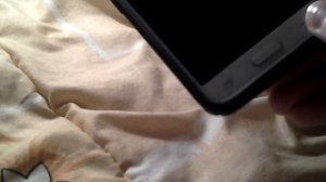 Как снимать и одевать чехол на телефон......