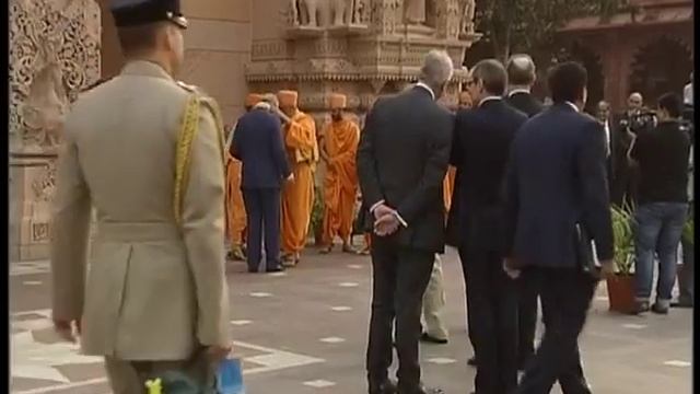 PRINCE CHARLES VISITS AKSHARDHAM TEMPLE, New Delhi смотреть онлайн